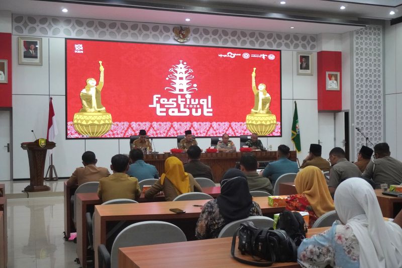 pemprov-bengkulu-targetkan-250-ribu-wisatawan-di-festival-tabut-2026