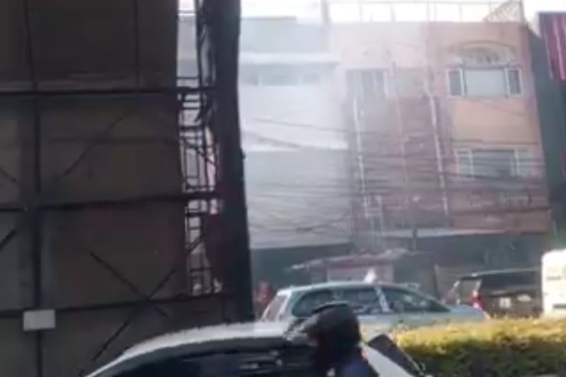 ledakan-galian-di-fatmawati-lukai-dua-pekerja-polisi-hentikan-proyek-sementara
