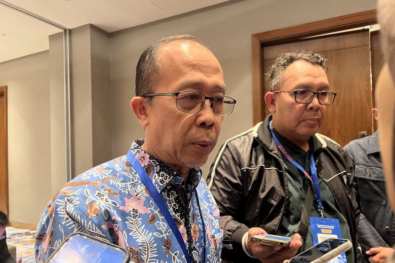 kementerian-esdm-akan-revisi-ruptl-pln-untuk-dukung-plts-100-gw