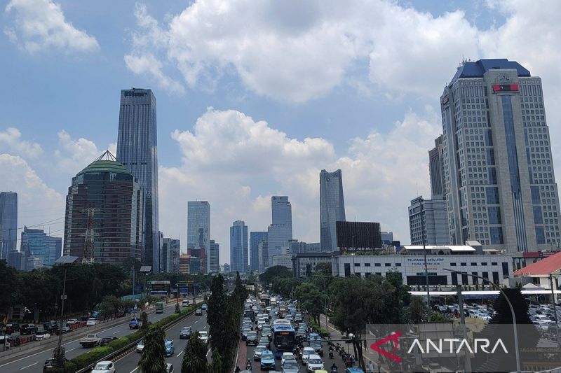 Sebagian wilayah Jakarta diperkirakan cerah Selasa pagi