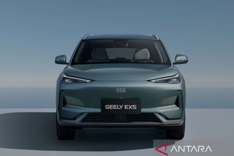 geely-ex5-diperbarui-dengan-tenaga-245-kw-dan-penggerak-belakang