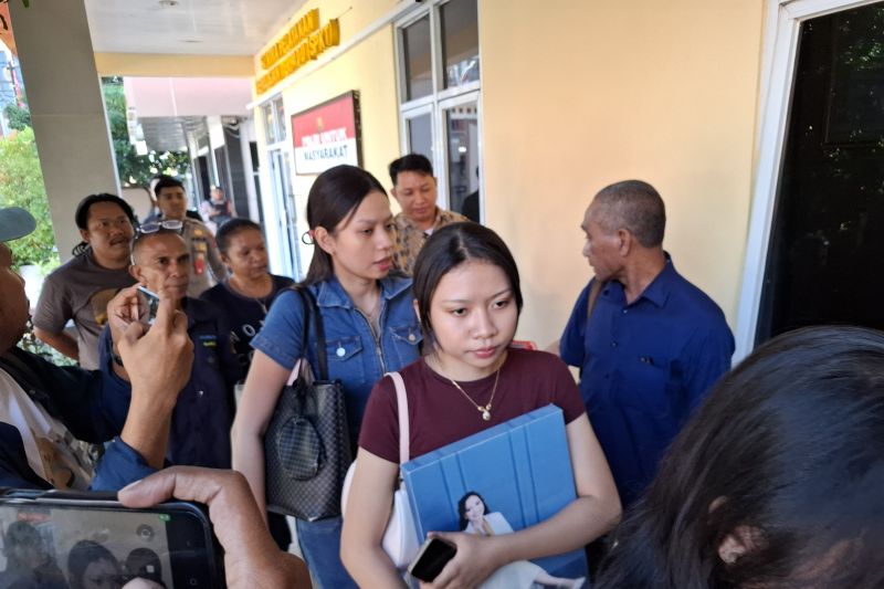 Keluarga dokter Icha melaporkan dugaan intimidasi ke Polda NTT