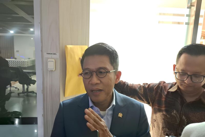 komisi-xi-dan-himbara-samakan-persepsi-terkait-kebutuhan-industri-bank