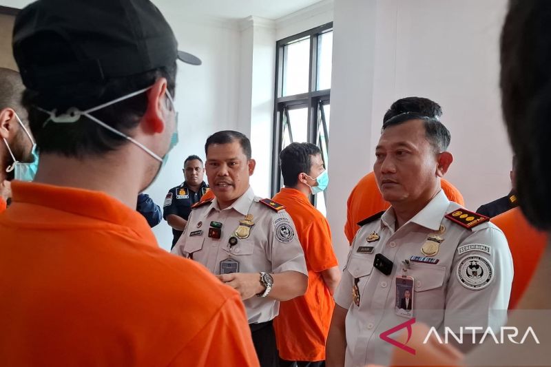 Imigrasi sebut belasan WNA Uzbekistan langgar izin tinggal