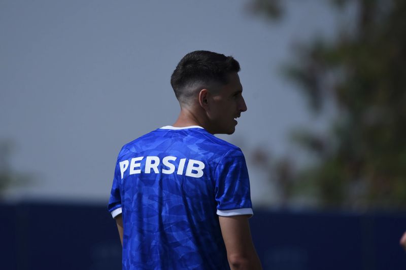 Luka Menalo terkesan pada fanatisme Bobotoh