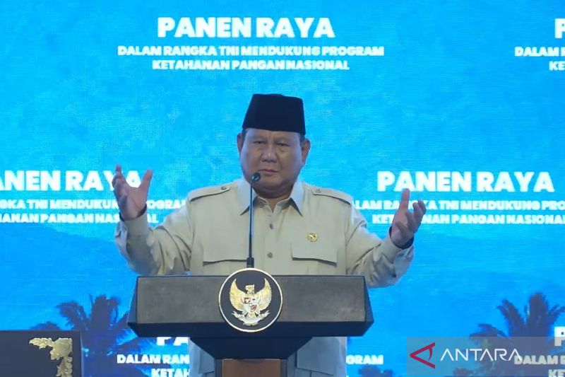 Prabowo sebut Indonesia segera miliki motor listrik nasional