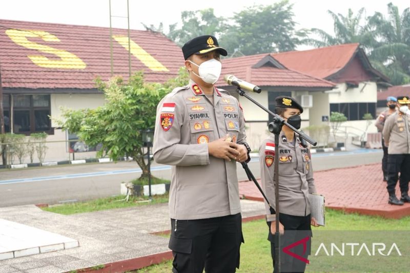 Kapolres Bengkayang tekankan polisi harus hadir sebagai penolong warga