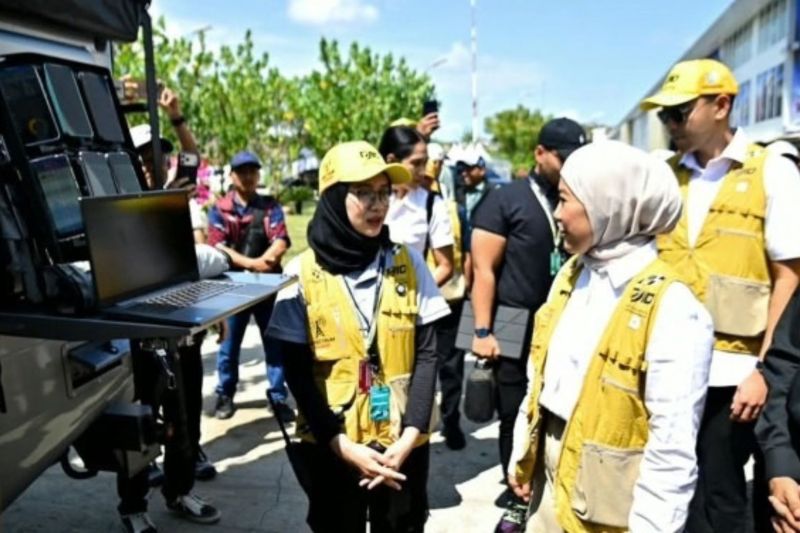 Menkomdigi mengecek penyiapan layanan telekomunikasi di Sirkuit Mandalika