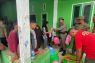 Satgas Madago Raya patroli dialogis dan salurkan bantuan ke warga Poso