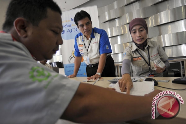 Pendapatan pengusaha otomotif merosot 30-40 persen pascakebijakan UM