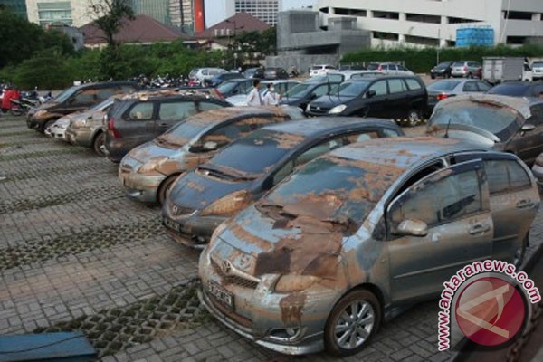 Jumlah klaim mobil  akibat banjir masih lebih banyak tahun 