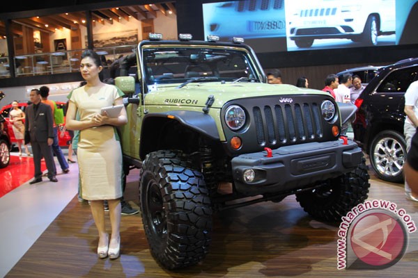 Jeep Wrangler Sandy di IIMS 2013 Foto  ANTARA News