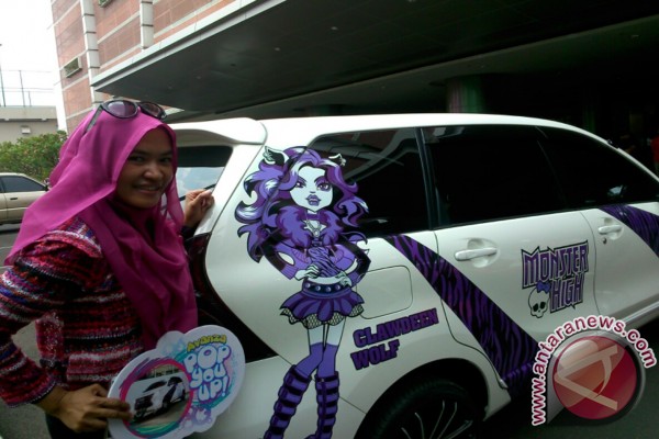 Idolakan Clawdeen Wolf berujung modifikasi  mobil  gratis  