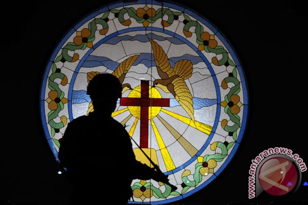 Pemuda-remaja mesjid bantu pengamanan Natal di Timika Pemuda-remaja mesjid bantu pengamanan Natal di Timika