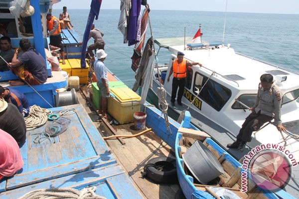 Empat kapal ilegal berbendera Vietnam ditangkap
