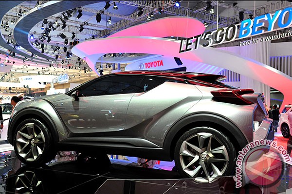 Toyota diwartakan berencana produksi mobil listrik di 