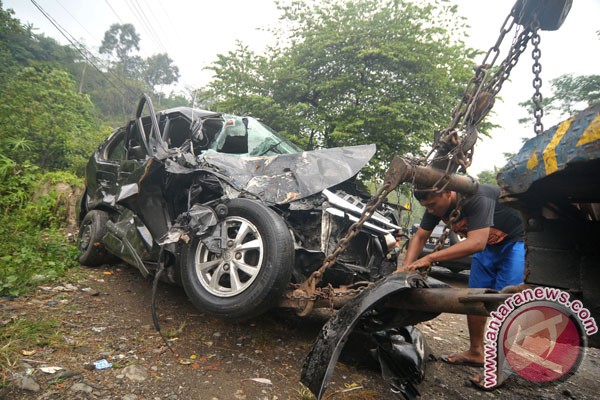 Angka kematian di Indonesia akibat kecelakaan mobil 