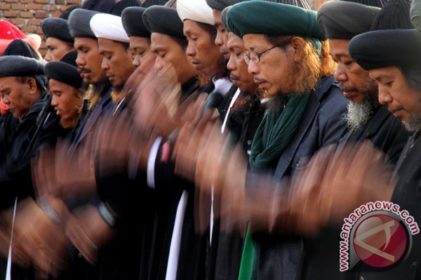 Pengikut Islam Aboge baru laksanakan salat Idul Adha
