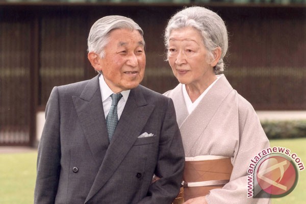 Kaisar Jepang melawat ke Vietnam untuk pertama kali