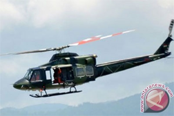 Ratusan orang turut mencari helikopter Bell-412 EP TNI AD