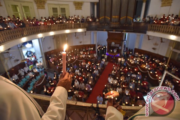 Natal 2016, antara pengamanan ketat dan toleransi Natal 2016, antara pengamanan ketat dan toleransi