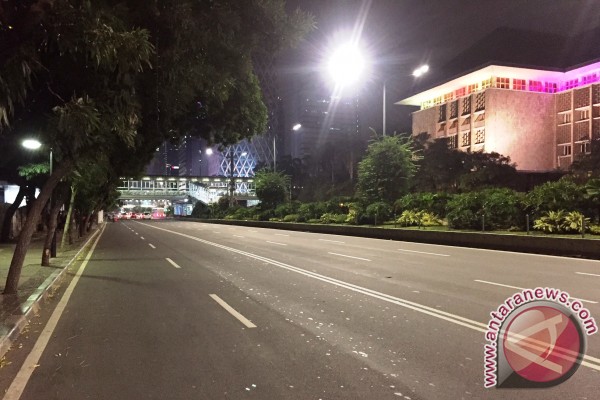 Jelang malam Tahun Baru 2017 sejumlah ruas jalan Jakarta sepi