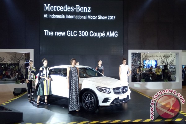 Perpaduan SUV dan Coupe pada Mercedes-Benz GLC 300