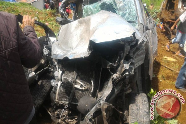 Korban tewas akibat kecelakaan di jalur Puncak-Cianjur jadi 13 oramg