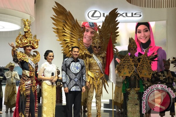 Parade Budaya Nusantara 17 Agustus Lexus pukau pengunjung 