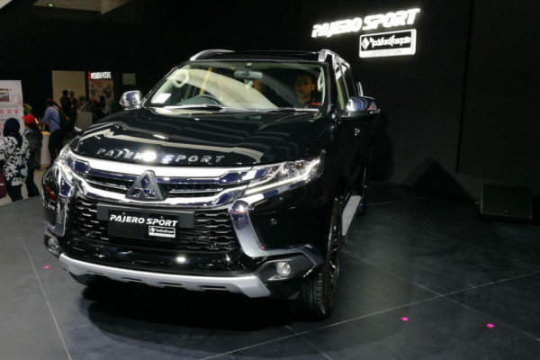 Pajero Sport Rockford Fosgate Limited Edition meluncur ...