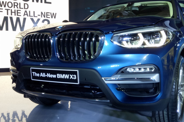 SUV mewah terus berkembang meski sedan premium masih mendominasi