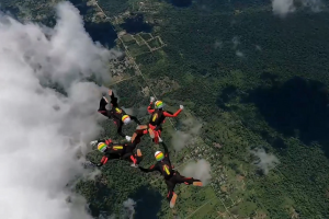Cabor Terjun Payung Provinsi Papua Berhasil Mendapatkan Dua Emas