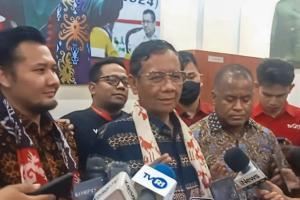 Menjelang Debat Perdana Cawapres, Mahfud MD Ungkap Tiap Hari Baca Koran Terkait Ekonomi