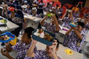 Program Makan Siang Gratis Prabowo-Gibran, Dokter Gizi: Selain Karbohidrat Kalau Bisa Ada Protein Juga