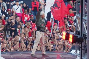 Berorasi di Konser Salam Metal, Ganjar Pranowo Berlinang Air Mata saat Ingat Pesan Alam