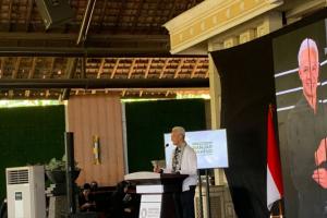 Ganjar Soal Spanduknya di Tangerang Dicopot: Intimidasimu Lucu, Terormu Menggemaskan