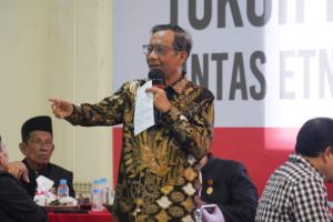 Mahfud Janji Perjuangkan Hak Ulayat Dan Adat