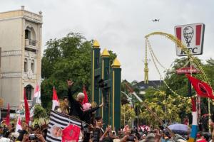 Jalanan Utama Solo Penuh Massa, Kirab Kebudayaan Ramaikan Hajatan Rakyat Ganjar-Mahfud