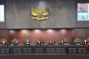 Hasil Putusan Sengketa Pilpres 2024: MK Tolak Seluruh Permohonan Kubu AMIN