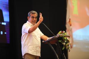 Hadiri Acara Konsolidasi Akbar DPD Gerindra NTB, Sekjen Gerindra Ahmad Muzani Apresiasi Atas Dukungan Kuat dari Masyarakat