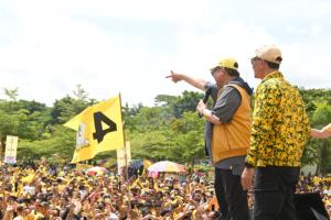 Safari Politik di Lombok Tengah, Ketum Airlangga Targetkan Dua Kursi di NTB  dan Menangkan Paslon Prabowo-Gibran