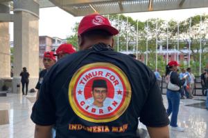 Jelang Debat Cawapres, Ratusan Pendukung Gibran padati JCC 