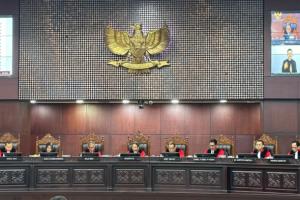 Meski Temukan Korelasi Positif, MK Tidak Meyakini Penyaluran Bansos Dapat Naikkan Perolehan Suara