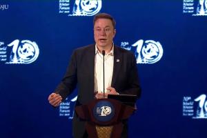 Elon Musk: Alien Akan Menamai Bumi Dengan Sebutan &lsquo;Air&rsquo;