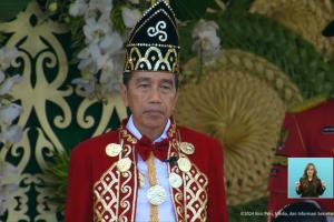 HUT ke-79 RI: Presiden Jokowi Pimpin Upacara Penurunan Sang Merah Putih