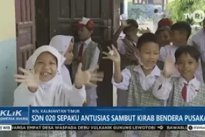 SDN 020 Sepaku Antusias Sambut Kirab Bendera Pusaka