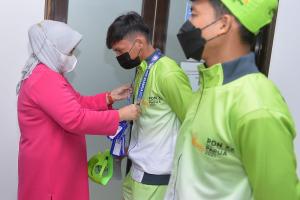 Berangkat ke Papua, Tim Futsal Riau Dituntut Medali