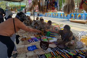 Pasar Paket Mebago Saat PON XX Papua