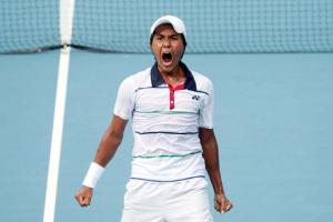 Medali Emas Muhammad Rifqi Untuk Orangtua Tercinta