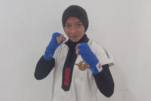 Nurhayati Perjuangkan Emas Demi Umroh Sang Ibu